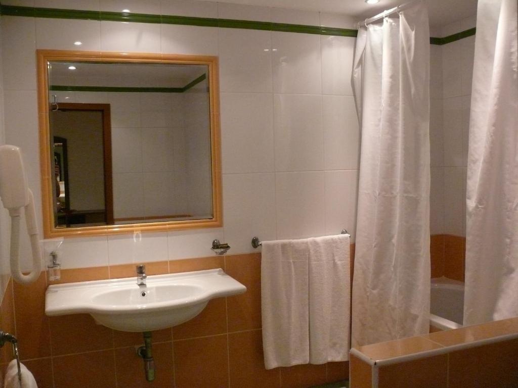 Family Park Hotel Kyoshkove Shumen Phòng bức ảnh